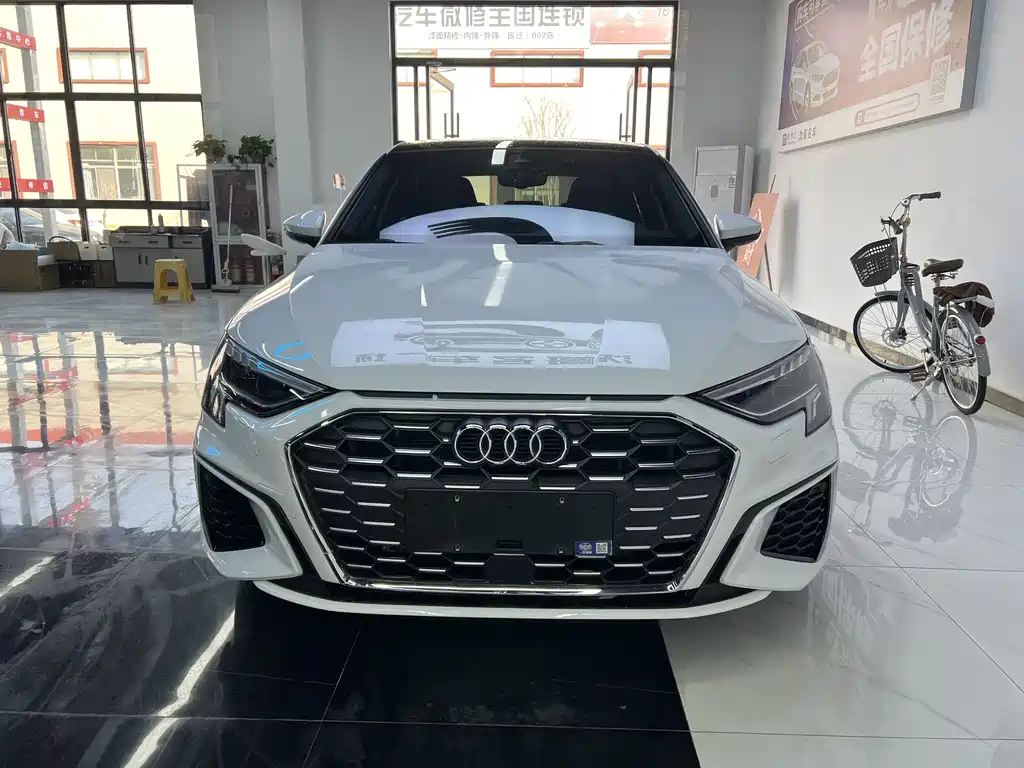 Audi A3 2023 — фото 2