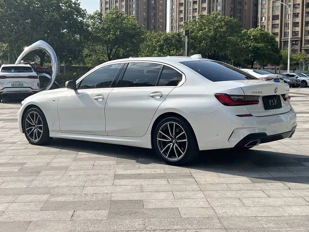 BMW 3 Series 2020