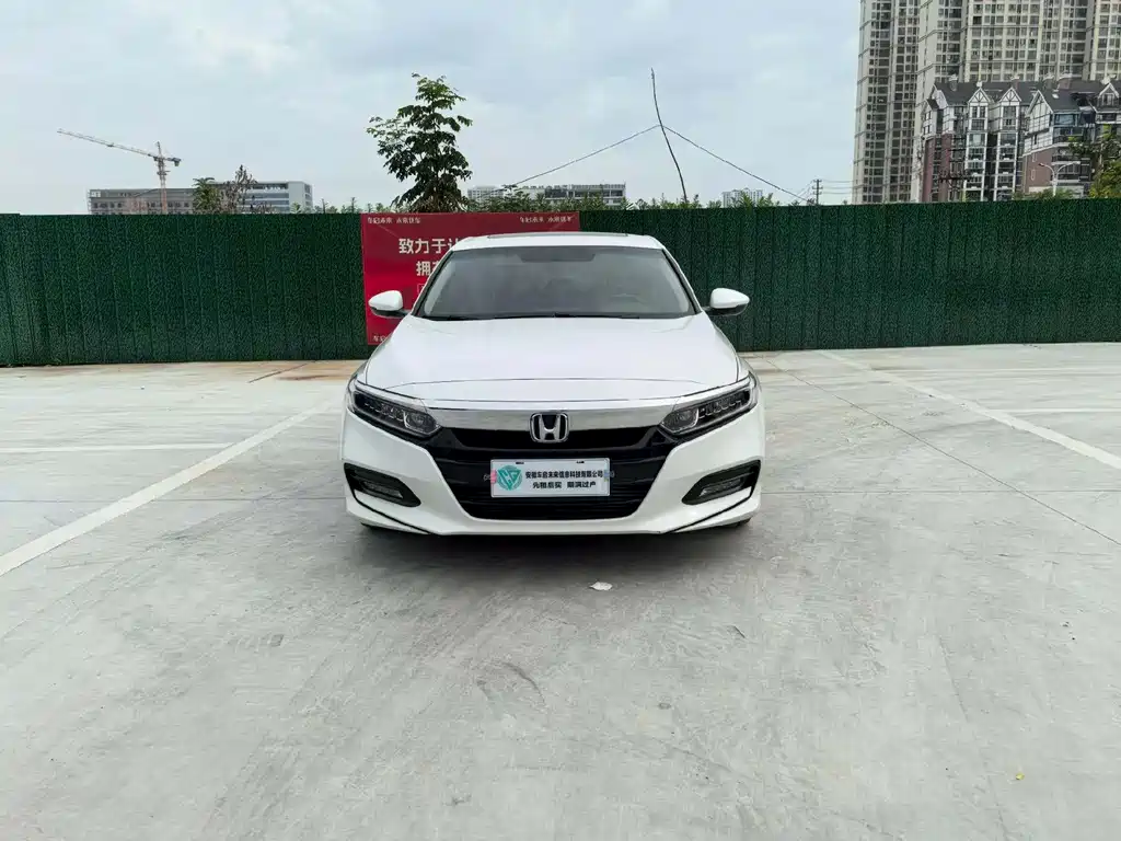 Honda Accord 2020 — фото 1