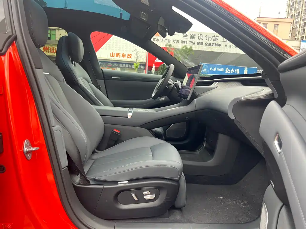 Xiaomi YU7 2025 — фото 22