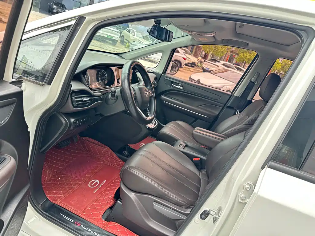 GAC Motor Trumpchi M6 2020 — фото 7