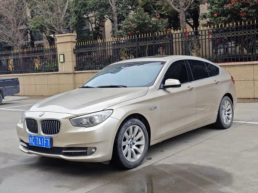 BMW 5 Series GT 2010