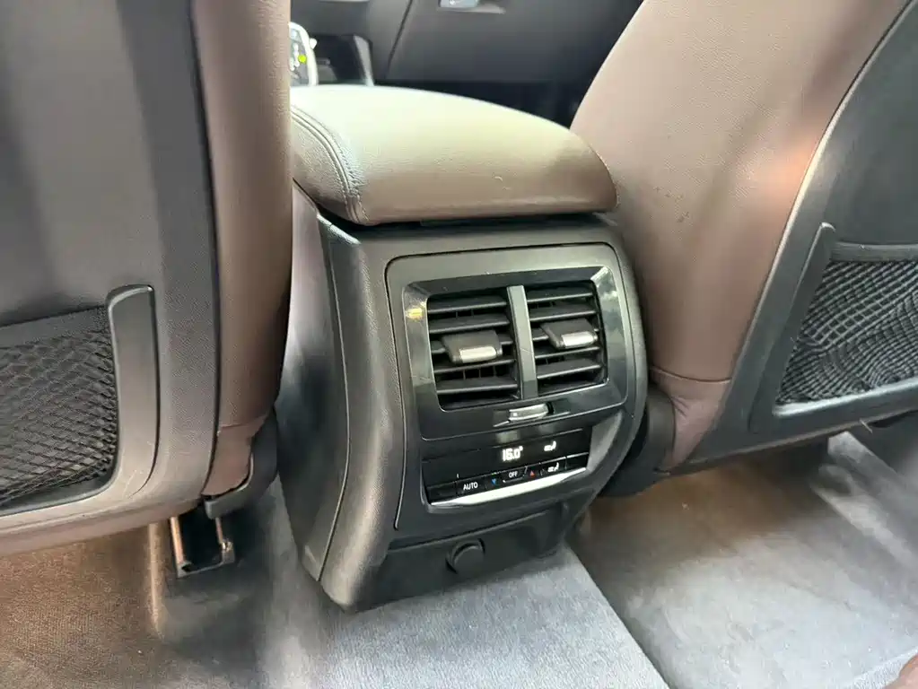 BMW X3 2019 — фото 11