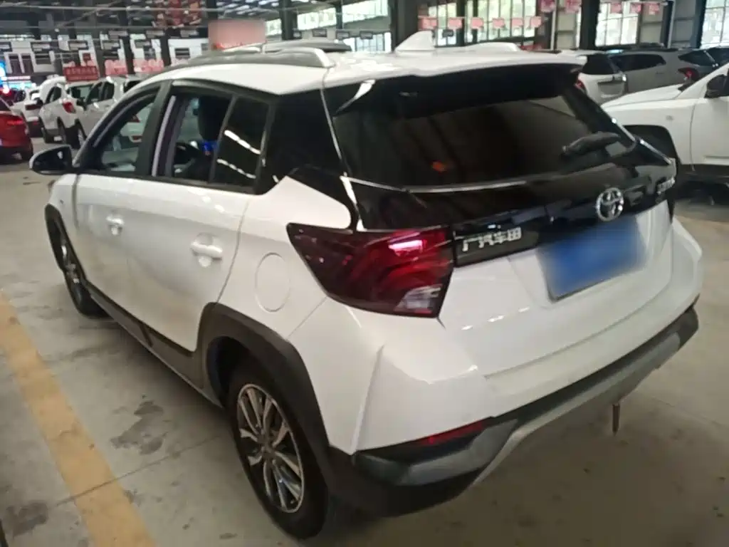 Toyota Yaris L 2020