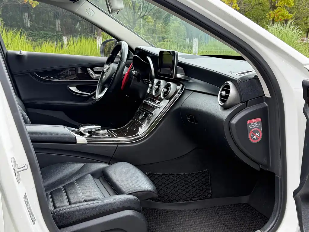Mercedes-Benz C-Class 2015 — фото 10