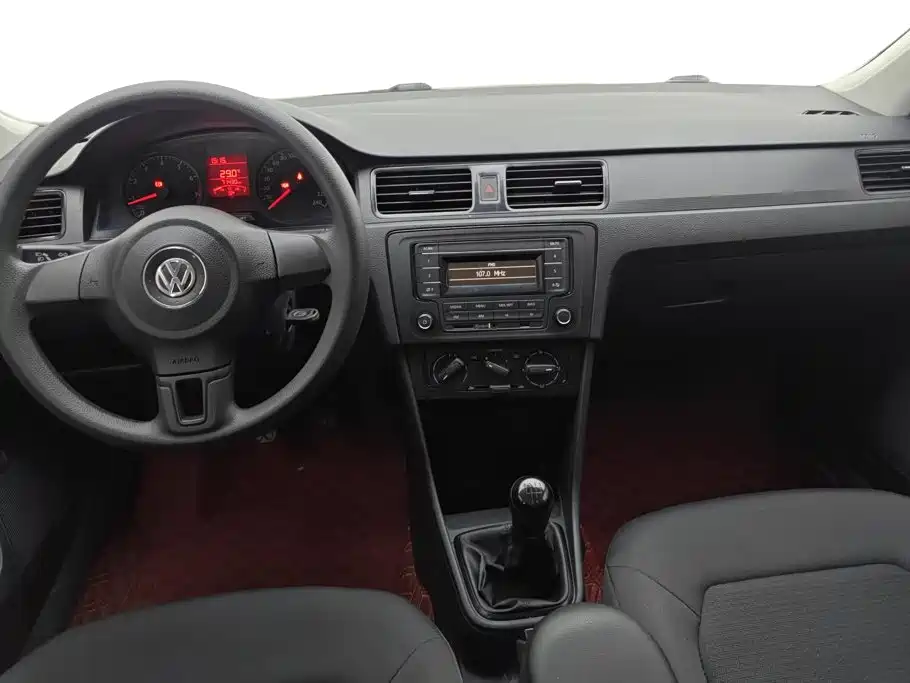 Volkswagen Santana 2017 — фото 12