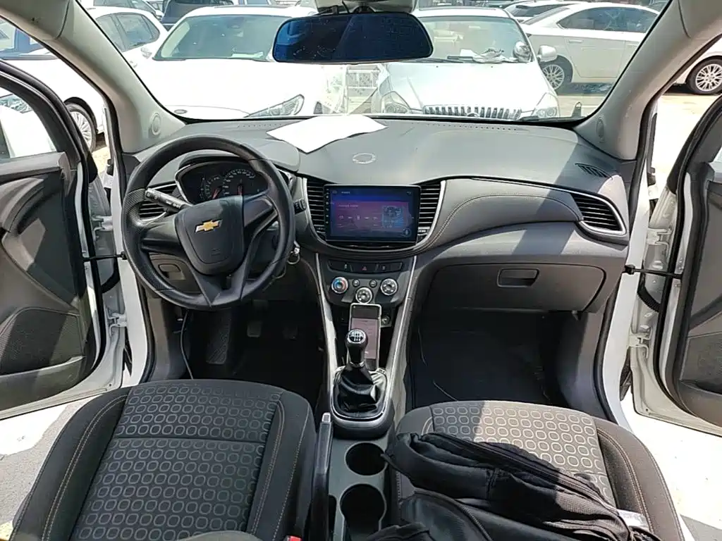 Chevrolet Trax 2018 — фото 10