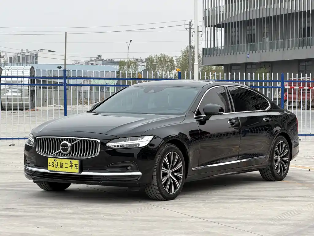 Volvo S90 2021 — фото 1