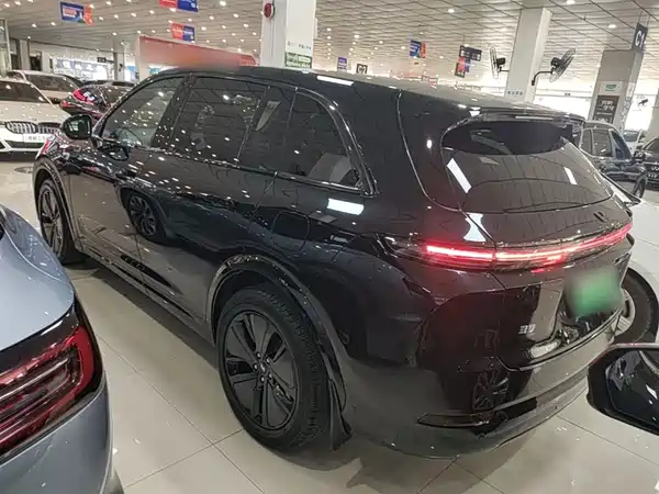 Li Auto L7 2024
