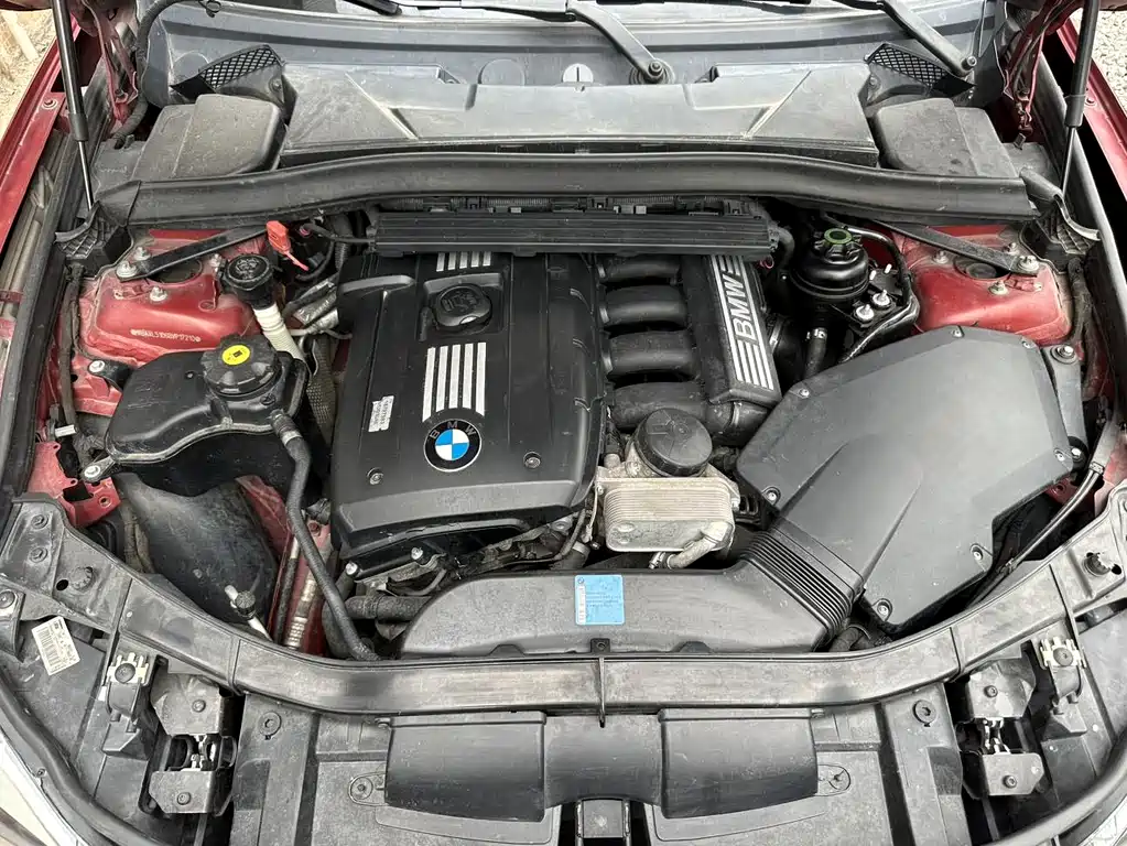 BMW X1 2011 — фото 14