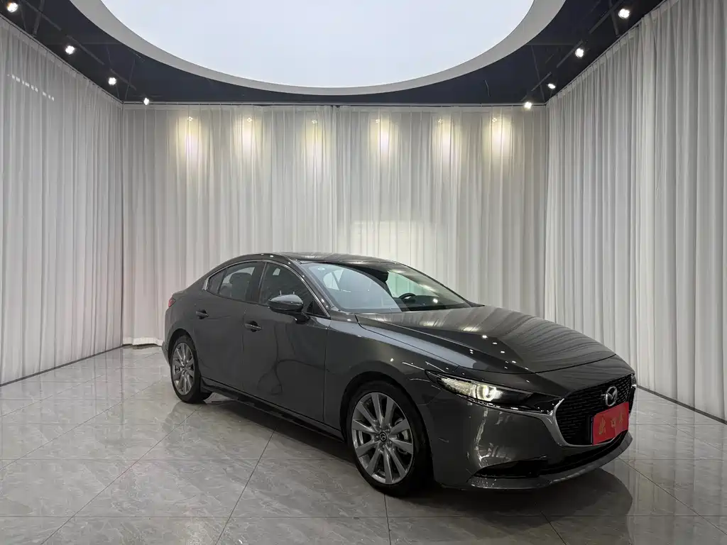 Mazda 3 Axela 2023