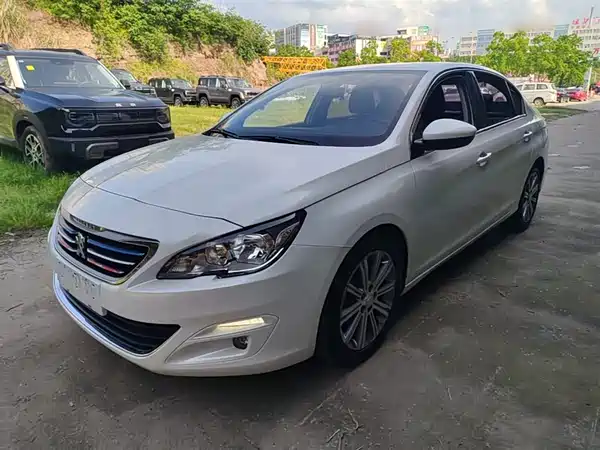 Peugeot 408 2014