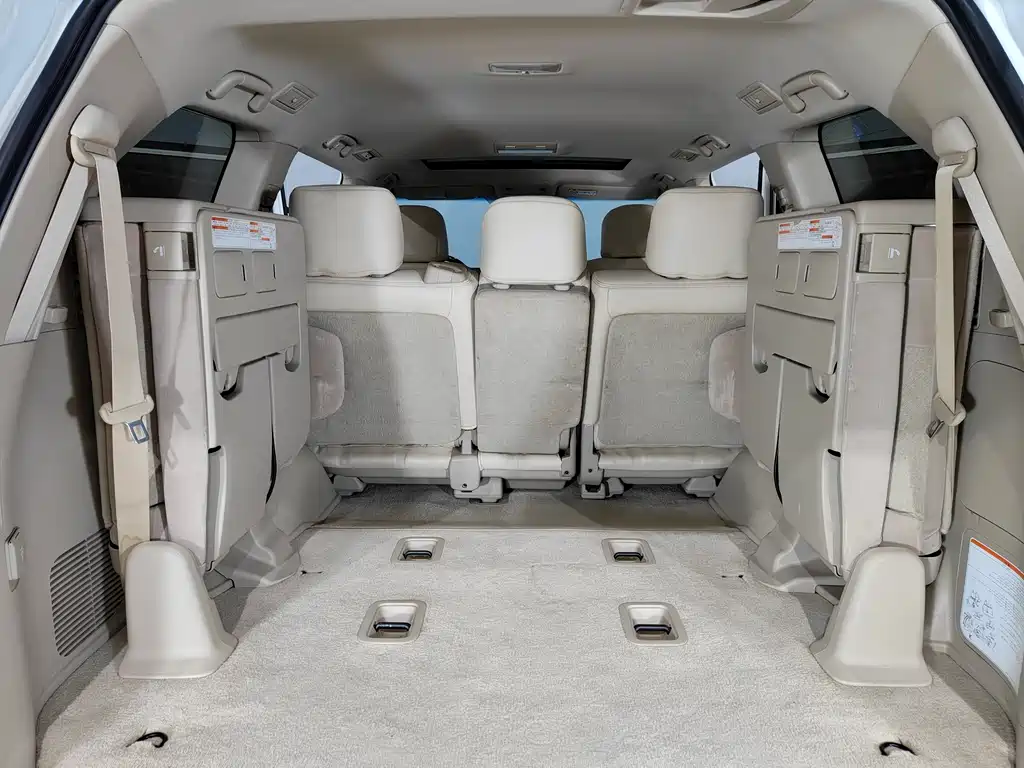 Toyota Land Cruiser 2020 — фото 15