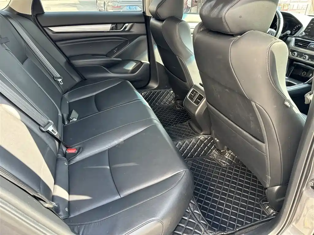 Honda Accord 2021 — фото 2