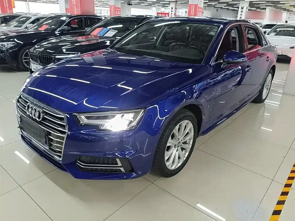 Audi A4L 2020 — фото 2