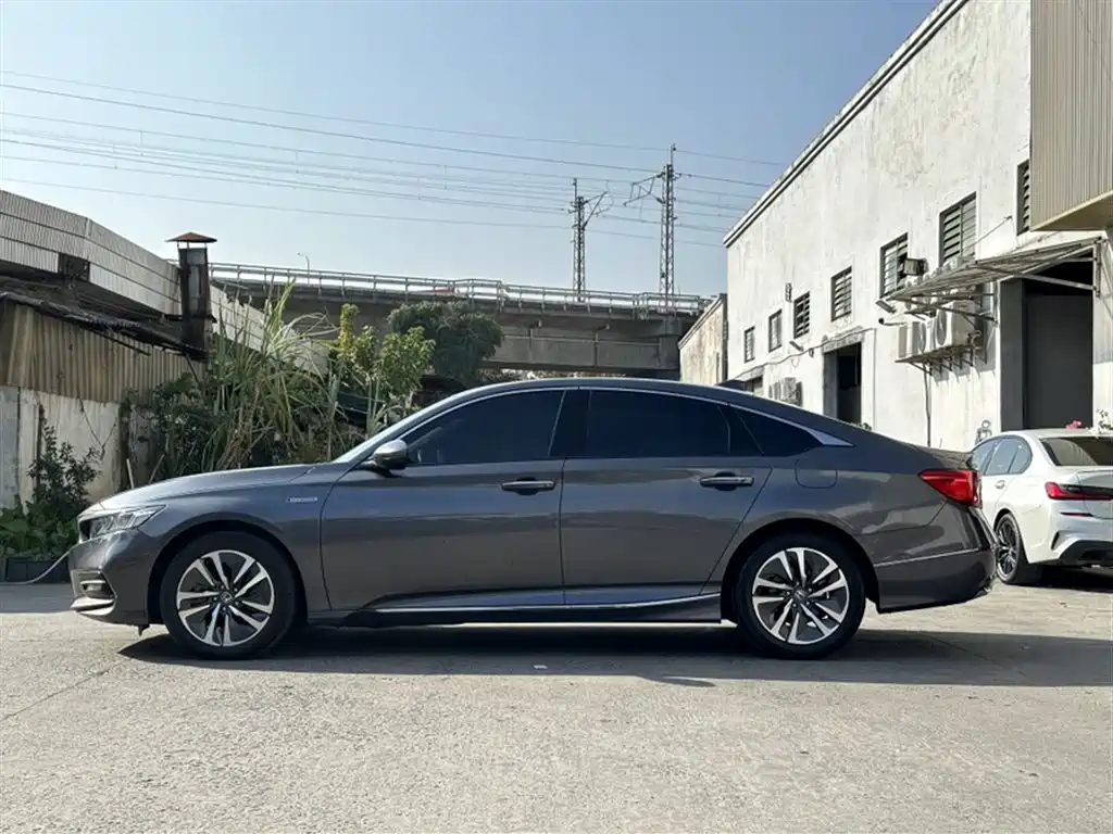 Honda Accord 2021 — фото 7