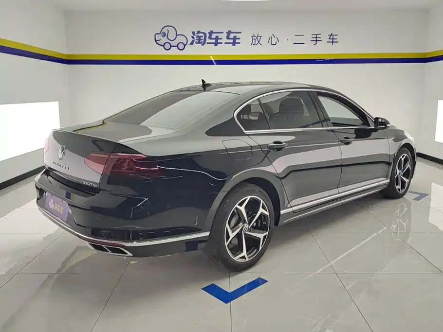 Volkswagen Magotan 2025
