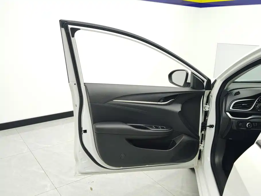 Buick Excelle 2023