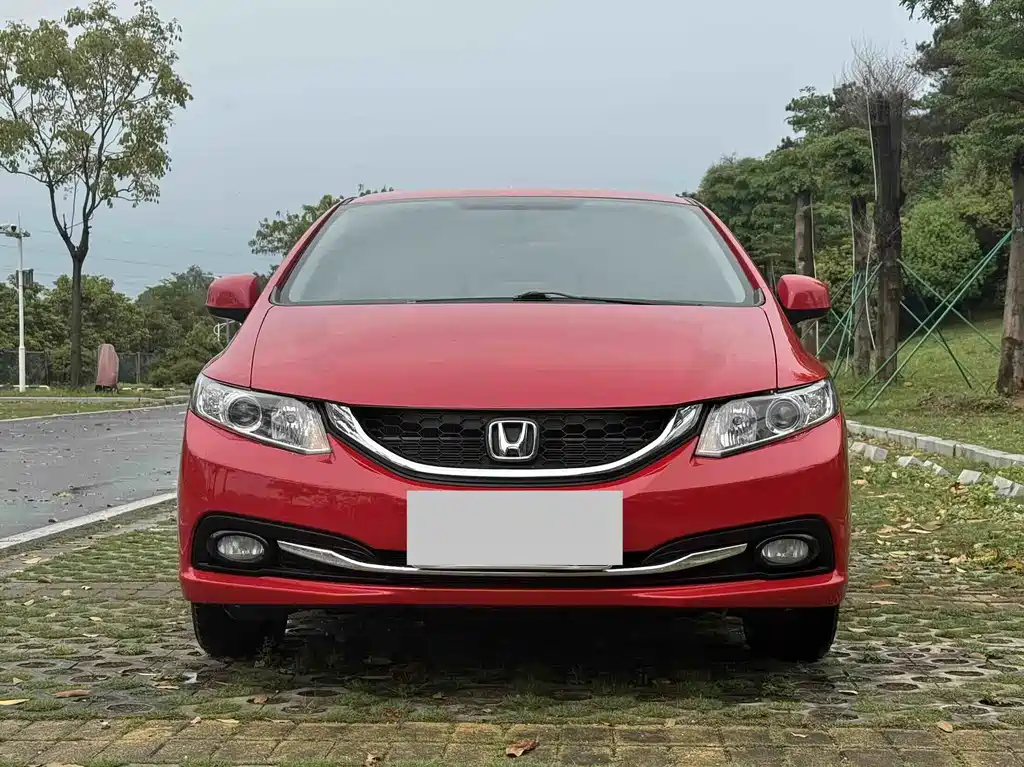 Honda Civic 2016 — фото 2