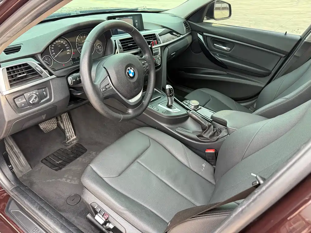 BMW 3 Series 2017