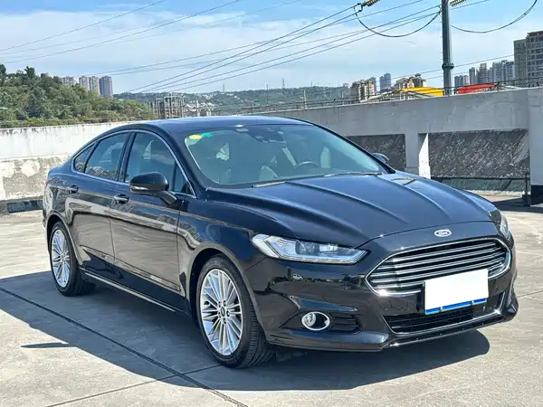 Ford Mondeo 2013