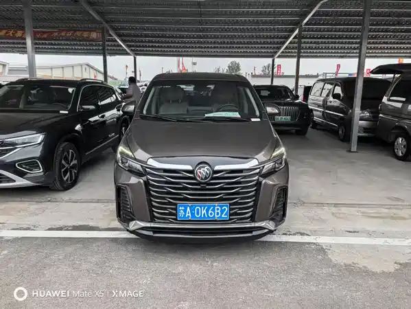 Buick GL8 2023