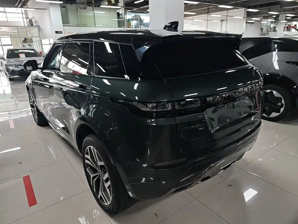 Land Rover Evoque 2022 — фото 5