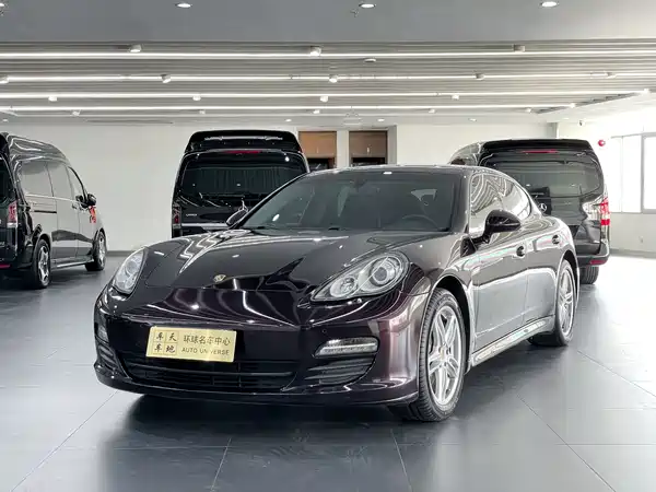 Porsche Panamera 2013
