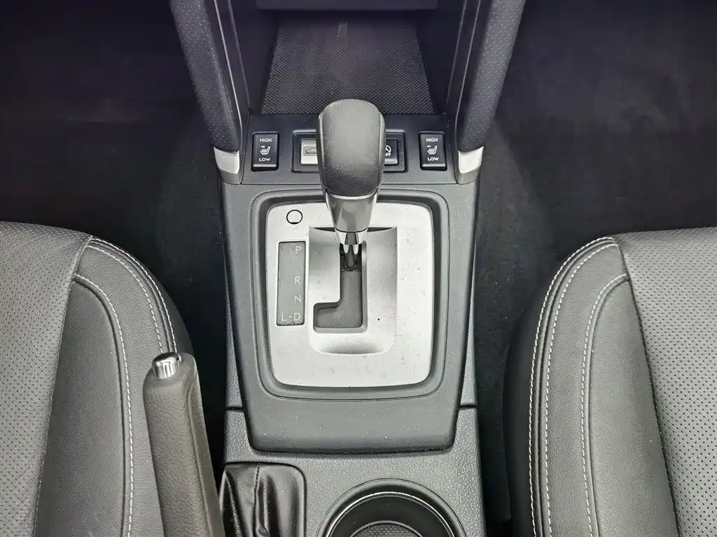 Subaru Forester 2017 — фото 13