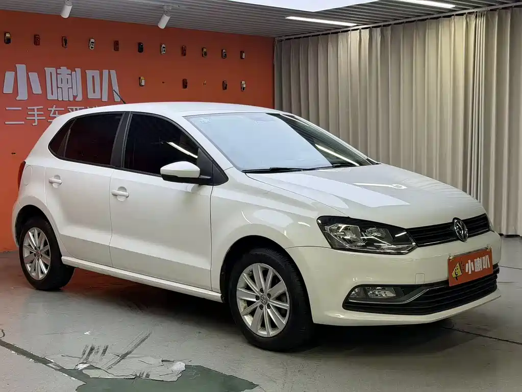 Volkswagen Polo 2015