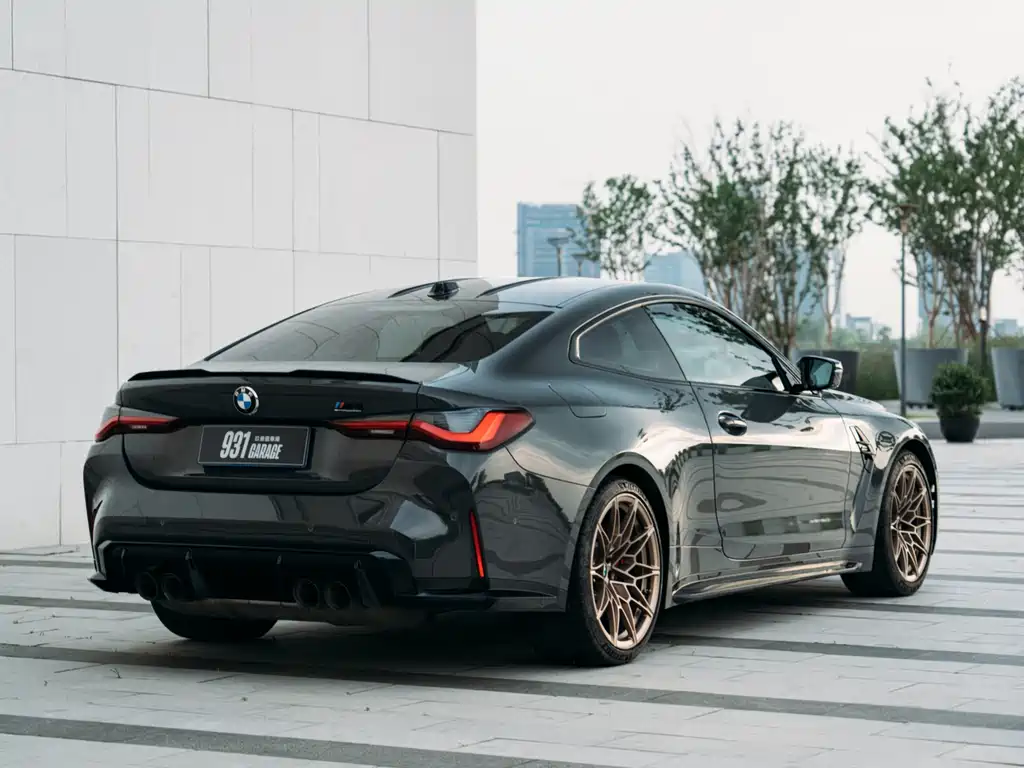 BMW M4 2024