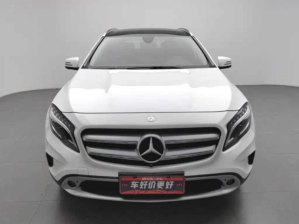 Mercedes-Benz GLA 2016
