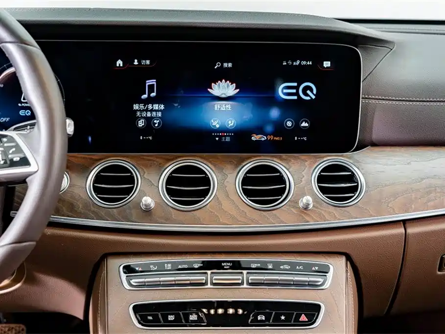 Mercedes-Benz E-Class New Energy 2021 — фото 14