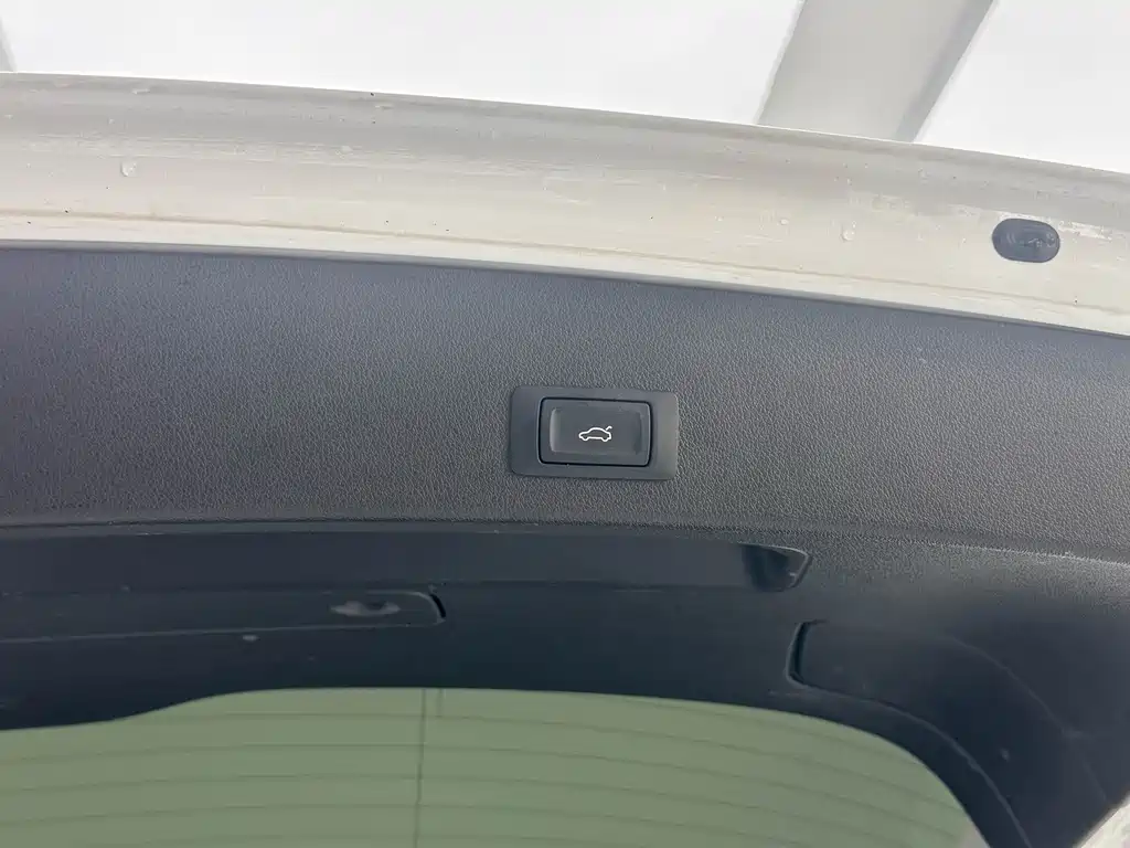 Audi Q5 2018 — фото 16