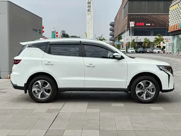 Geely Haoyue PRO 2025