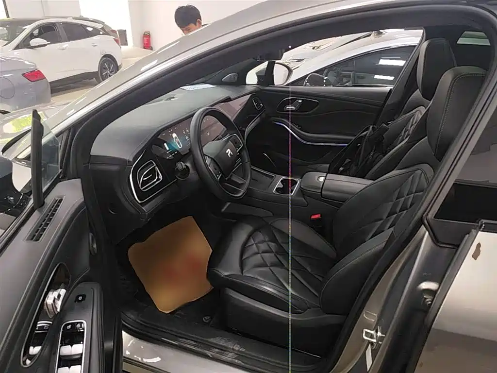 Roewe Feifan R7 2026 — фото 16