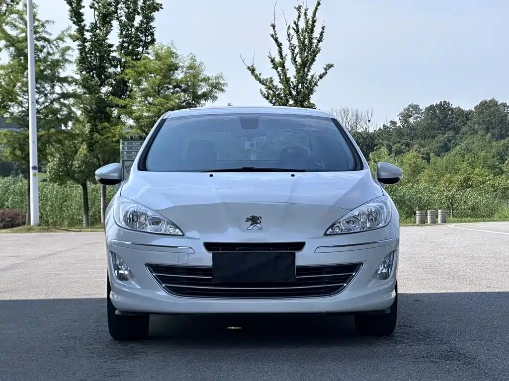 Peugeot 408 2014 — фото 3