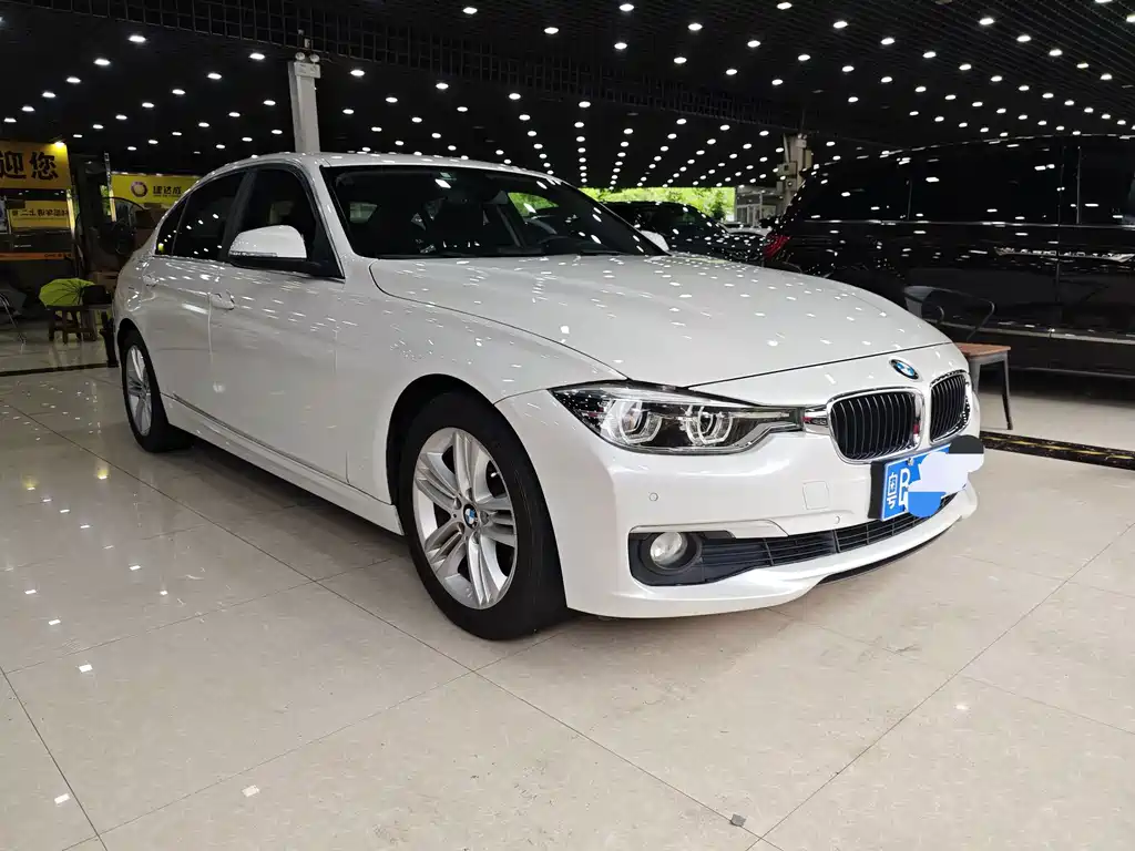 BMW 3 Series 2016