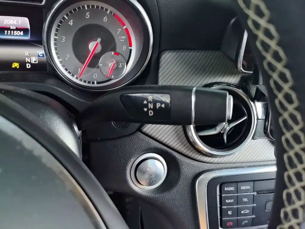 Mercedes-Benz GLA 2016 — фото 14