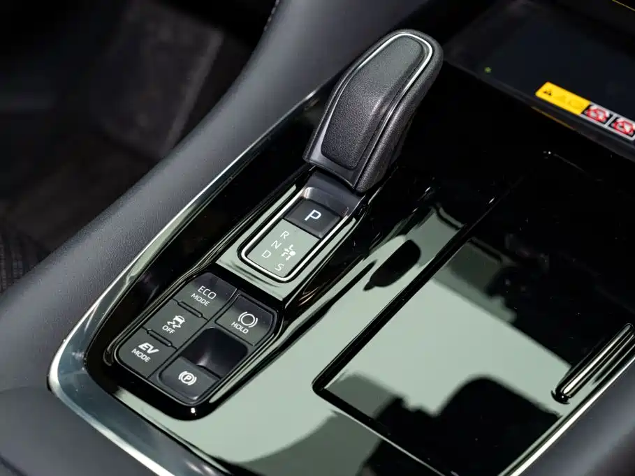Toyota Wilfa 2025 — фото 19