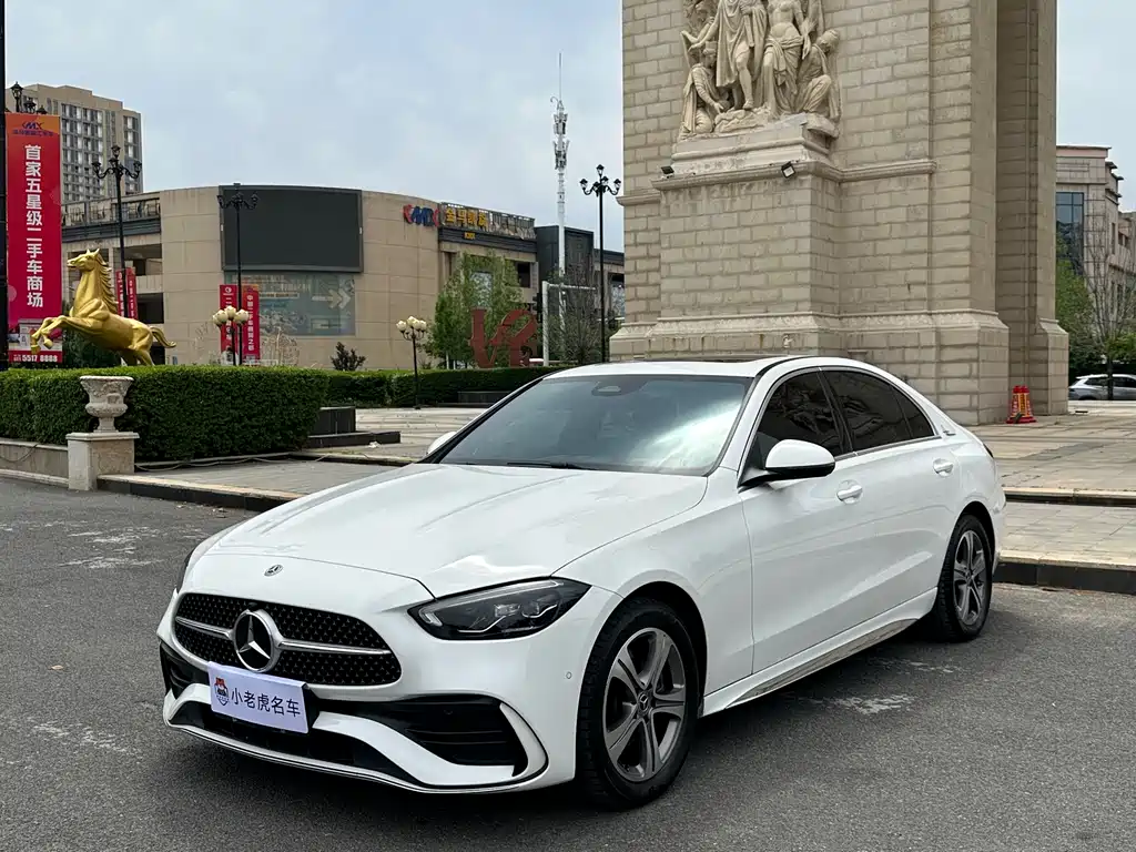 Mercedes-Benz C-Class 2022 — фото 1