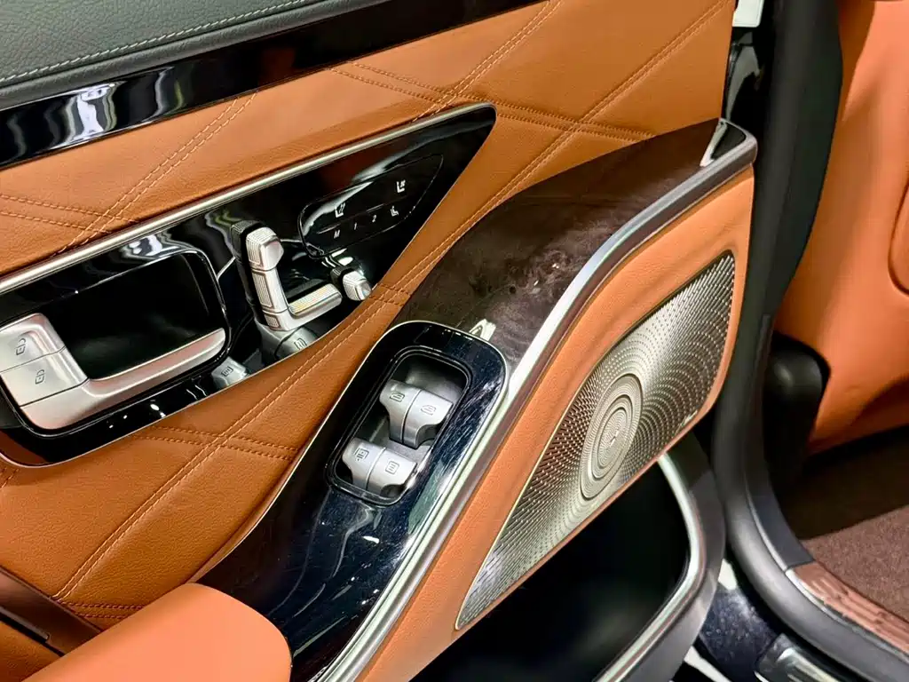 Mercedes-Benz Maybach S-Class 2021 — фото 16
