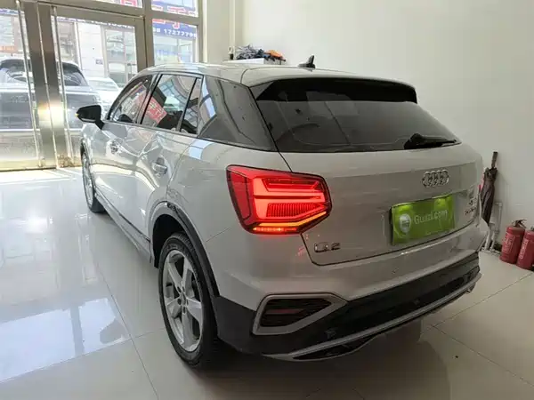 Audi Q2L 2022
