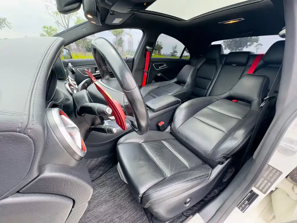 Mercedes-Benz CLA 2017 — фото 19