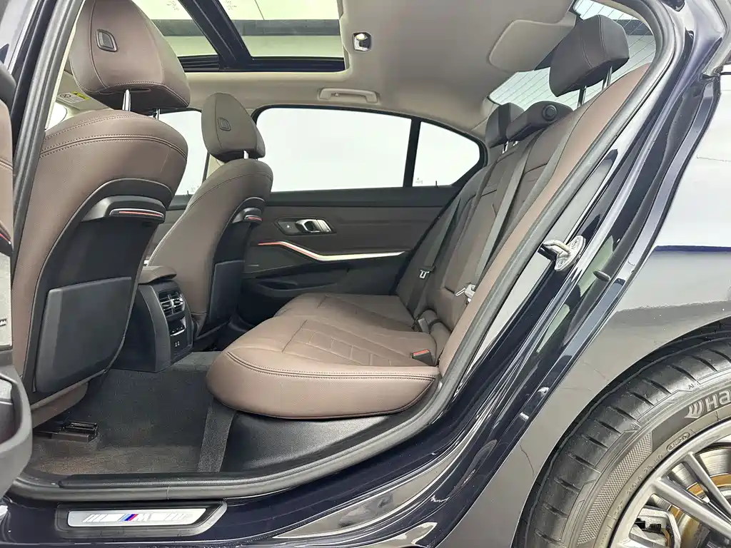 BMW 3 Series 2021