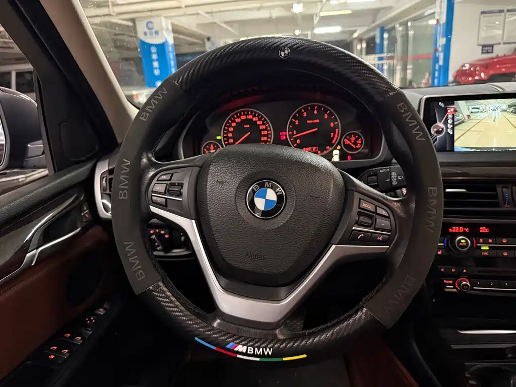BMW X5 2014 — фото 15