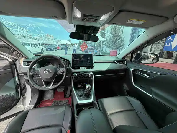 Toyota Wildlander 2021