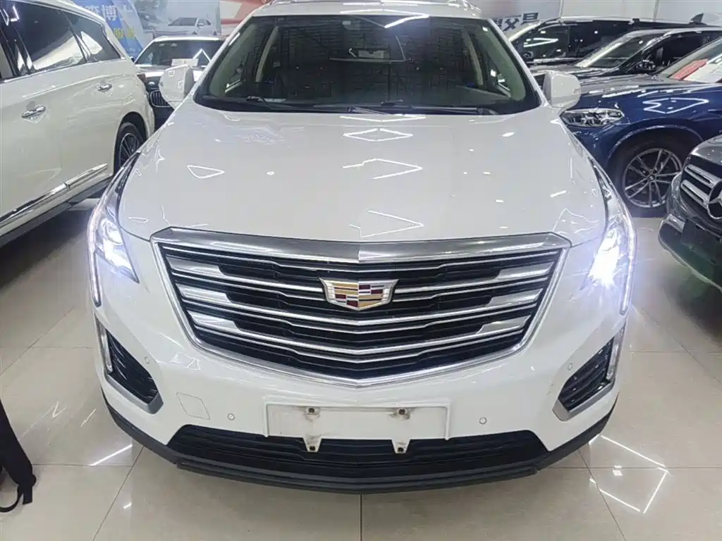 Cadillac XT5 2019 — фото 3