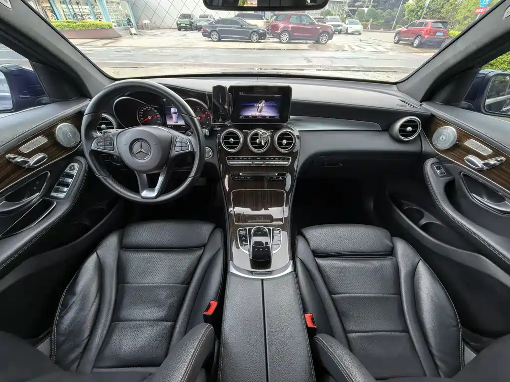 Mercedes-Benz GLC 2017