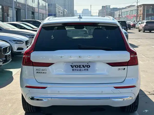 Volvo XC60 2023